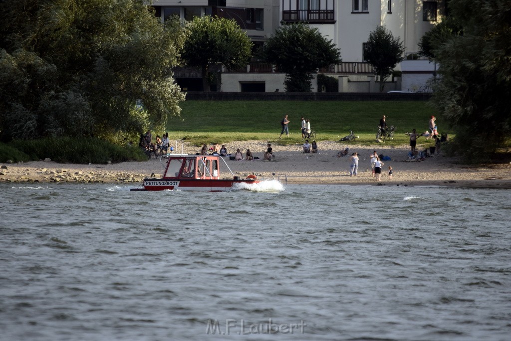 Personensuche im Rhein bei Koeln Rodenkirchen P215.JPG - Miklos Laubert